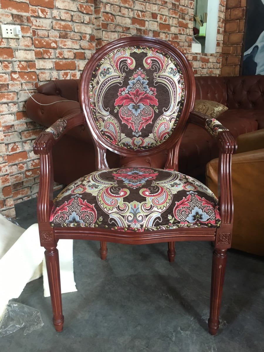Ghế Ăn Bọc Nệm